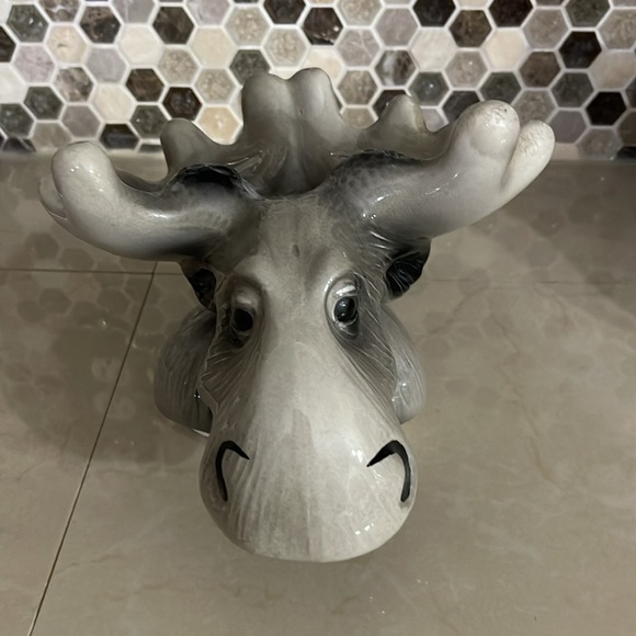 Big Sky Moose Gray Cookie Jar - Picture 3 of 15